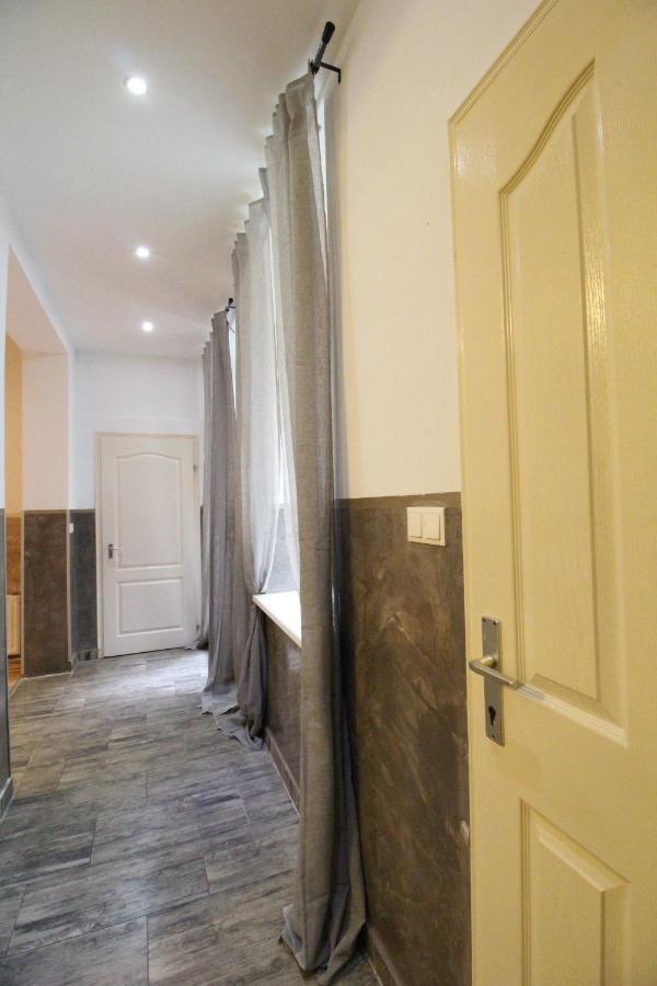 Family Quad Room Rf Wina Bagian luar foto